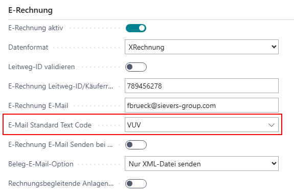 Das entsprechende Feld am Debitor. Tragen Sie hier den gewünschten Standard Text Code für E-Mails ein.